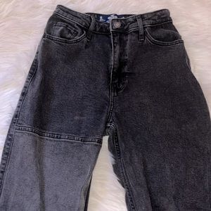 Hollister Ultra High-Rise Dad Jean